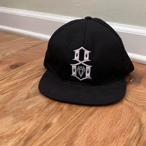 Rebel 8 SnapBack